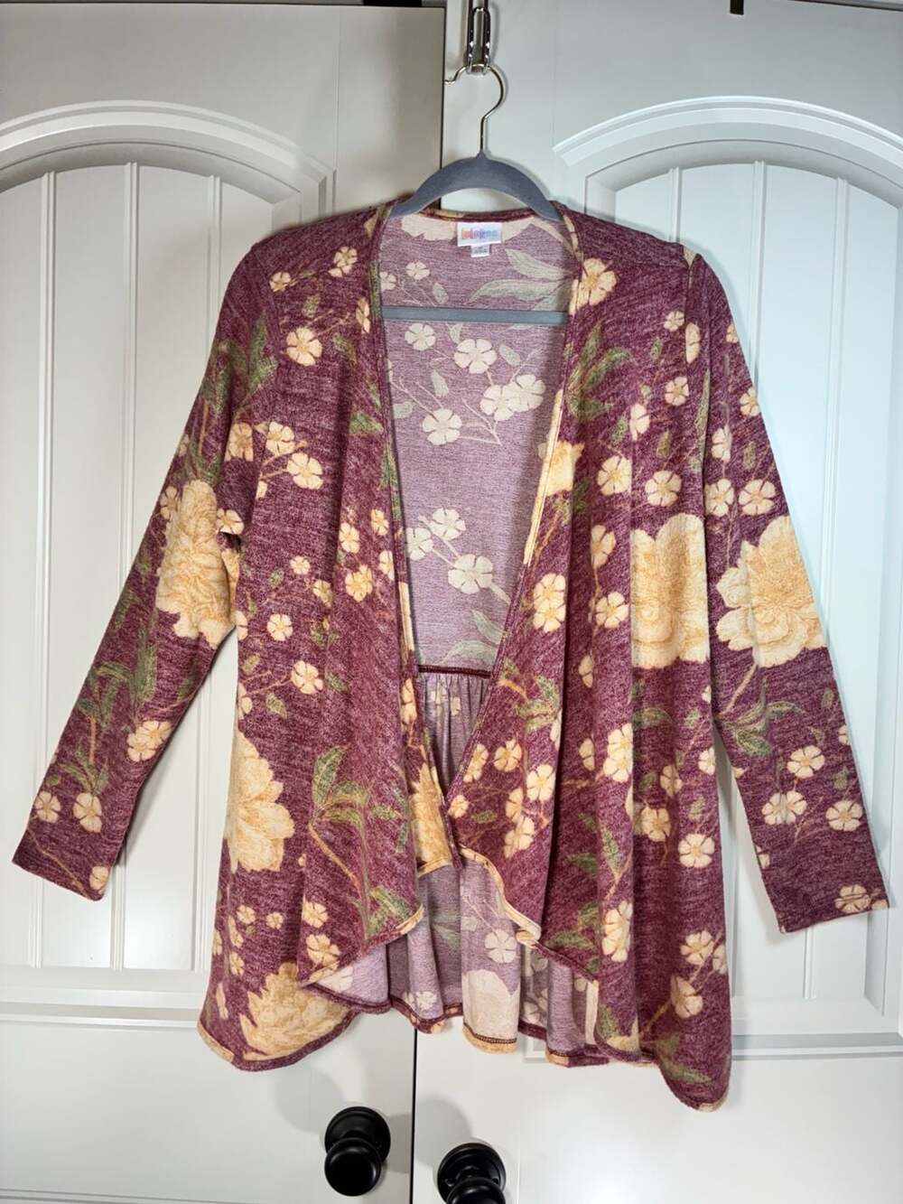 LuLaRoe Cardigan Size M Maroon Floral Open Front Long Sleeve Sweater